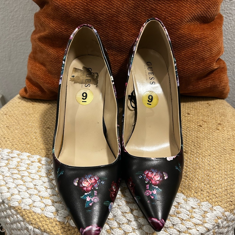 GUESS Black and Pink Floral Heels